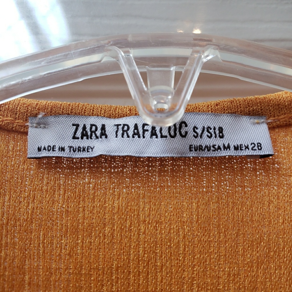 Zara Blouse - Picture 4 of 4